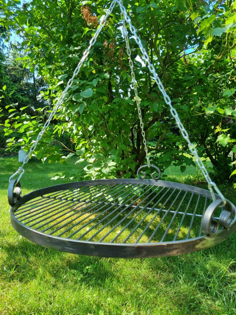 Ruszt grillowy 60 cm stal czarna, ręcznie wykonany, trwały, bez powłok.