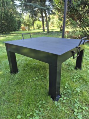 Palenisko metalowe Proste kwadratowe 80 cm x 80 cm z pokrywą