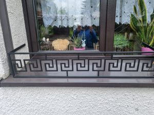Kwietnik "Grek" płotek na parapet zewnętrzny